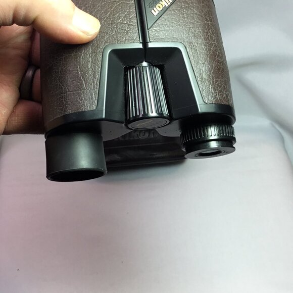 Vintage NIKON Venturer II Binoculars with Case. 8x23 6.3º - Picture 3 of 6